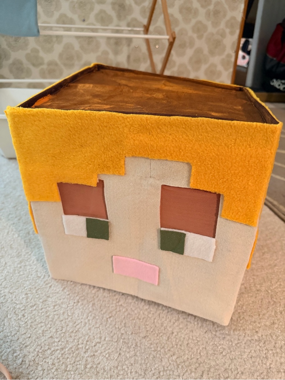 Alex Minecraft Costume - Picture 3 of 13
